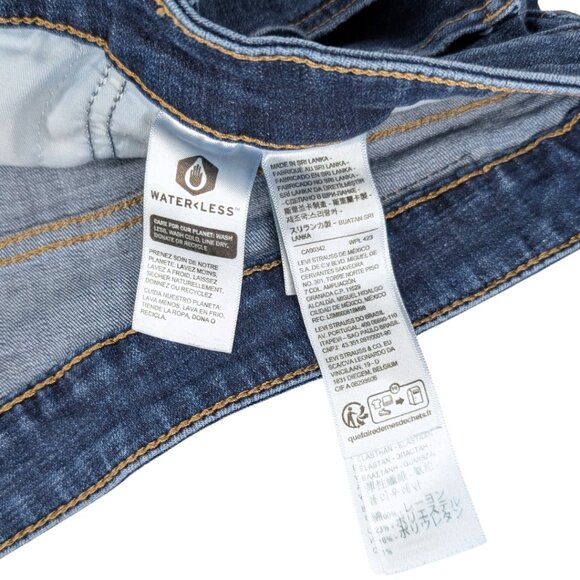 Levis 18W Mid Length Hi Waist Dark Wash Stretch Jean Shorts - Picture 8 of 8